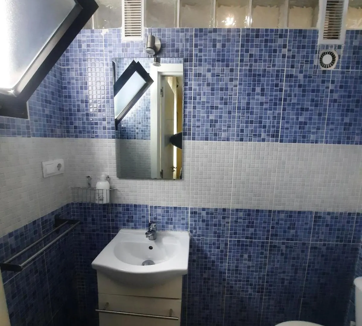 Torremolinos Carihuela Beach Resort