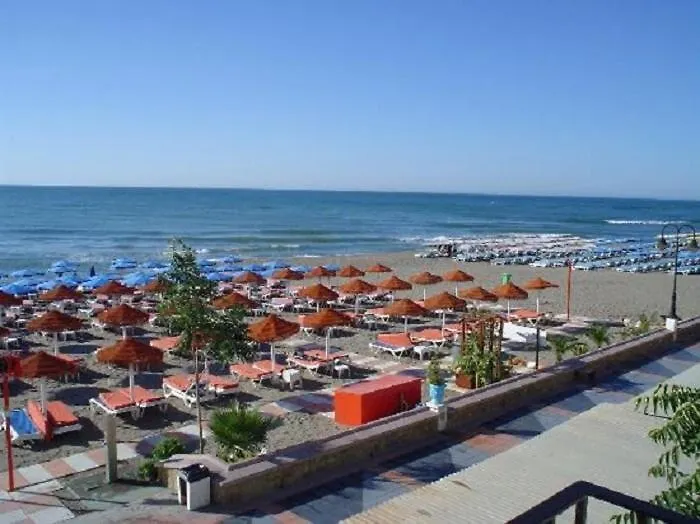 Torremolinos Carihuela Beach Resort